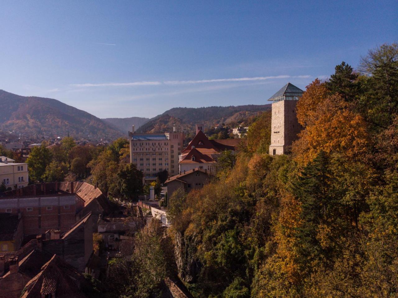 Drachenhaus Urban Village Брашов Экстерьер фото